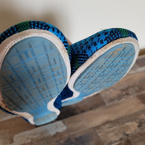 Tory Burch sport flats. - Picture 5 of 8